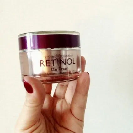 Skincare cosmetics retinol - нова марка уходовой косметики з вітаміном а, парфюмістіка (retinol) Skincare cosmetics retinol - нова марка уходовой косметики з вітаміном а, парфюмістіка