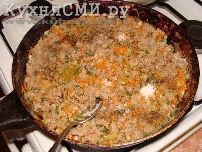 Листкові конвертики з м'ясом
