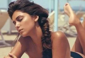 Сонцезахисний крем для обличчя, тіла і області навколо очей натуральна косметика, зроблена своїми (тіла) Сонцезахисний крем для обличчя, тіла і області навколо очей натуральна косметика, зроблена своїми