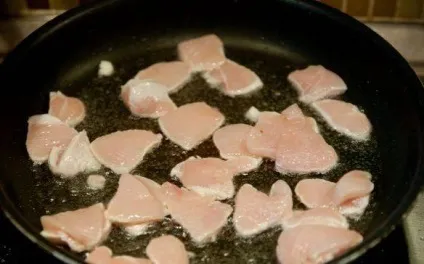 Паелья з куркою і морепродуктами - покроковий рецепт з фото на (приготування їжі) Паелья з куркою і морепродуктами - покроковий рецепт з фото на