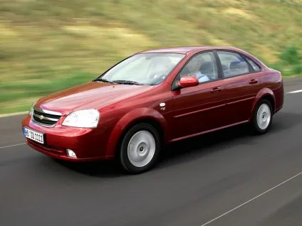 Порівняльний тест-драйв nissan almera classic (ніссан альмера класик) і chevrolet lacetti (порівнюємо: nissan almera classic) Порівняльний тест-драйв nissan almera classic (ніссан альмера класик) і chevrolet lacetti