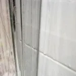 Скляні шторки для ванної установка своїми руками, фото і відгуки (скло шторка ванна) Скляні шторки для ванної установка своїми руками, фото і відгуки