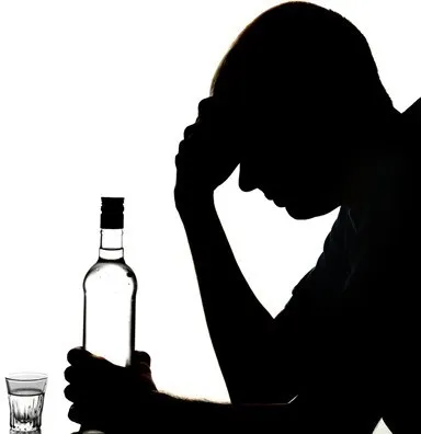Чи варто застосовувати краплі від алкогольної залежності без відома хворого