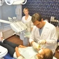 Стоматологія аврора на Шаболовці (стоматологічна клініка) Стоматологія аврора на Шаболовці