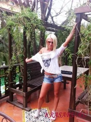 Стрижка каре насти Ковальової і новий роман дівчини (стрижка каре насти Ковальової) Стрижка каре насти Ковальової і новий роман дівчини