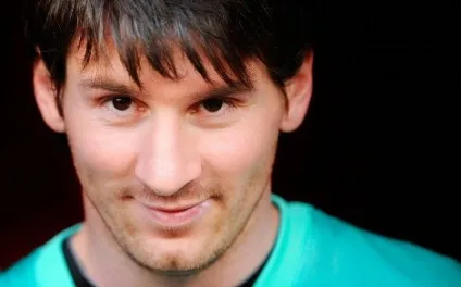 Стрижки футболіста Ліонеля Мессі фото матеріали з матчів (Мессі) Стрижки футболіста Ліонеля Мессі фото матеріали з матчів