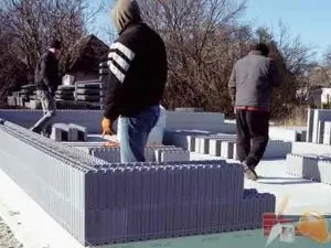 Будівництво будинку з термоблока - просто, тепло, надійно (просто) Будівництво будинку з термоблока - просто, тепло, надійно
