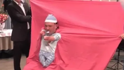 Сценка малюк - конкурси відео, смішні сценки (потрібно) Сценка малюк - конкурси відео, смішні сценки