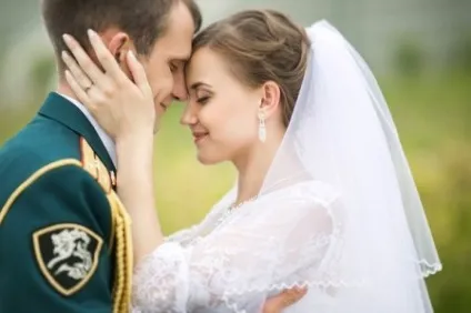Весілля у військовому стилі (мілітарі)