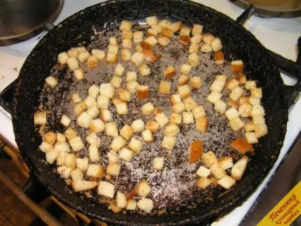 Сухарики на сковороді (покроковий рецепт з фото) (пирогів) Сухарики на сковороді (покроковий рецепт з фото)