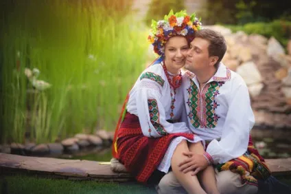 Весільні сукні вишиванки