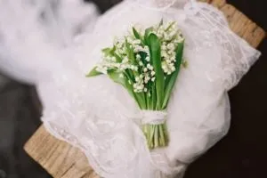 Весільний букет з конвалій фото, ціна (фото букета з конвалій на весілля) Весільний букет з конвалій фото, ціна