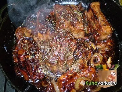 Свинячі реберця з рисом