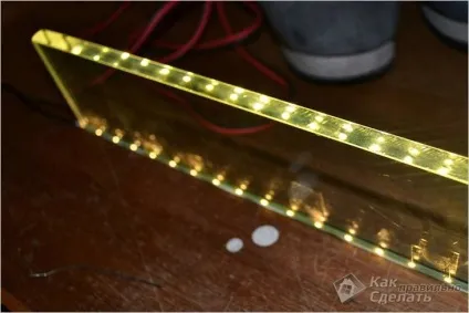 Світлодіодне підсвічування полиць своїми руками - підсвічування полиць світлодіодною стрічкою (світлодіодна) Світлодіодне підсвічування полиць своїми руками - підсвічування полиць світлодіодною стрічкою
