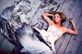 Тренд «trash the dress» або плаття в мотлох! (Dress) Тренд «trash the dress» або плаття в мотлох!