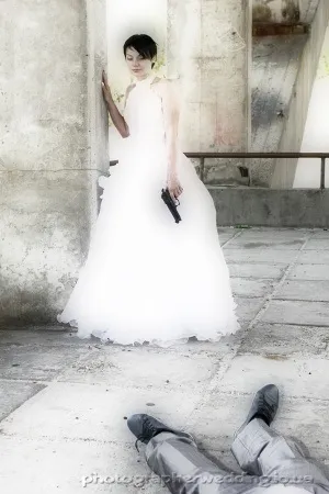 Trash the dress - нова і незвичайна весільна фотосесія (незвичайна) Trash the dress - нова і незвичайна весільна фотосесія