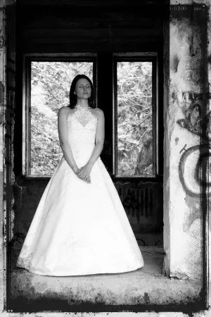 Trash the dress - нова і незвичайна весільна фотосесія (незвичайна) Trash the dress - нова і незвичайна весільна фотосесія