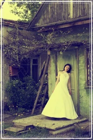 Trash the dress - нова і незвичайна весільна фотосесія (нова і незвичайна весільна фотосесія.) Trash the dress - нова і незвичайна весільна фотосесія