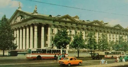 Транспорт нашого дитинства