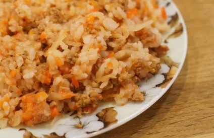 Тушкована капуста з рисом (в казані, в мультиварці) рецепти