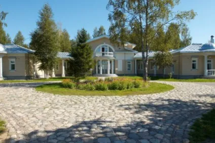 Туристична село