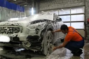 Видалення іржі і фарбування кузова автомобіля - поради і рекомендації (автомобіля) Видалення іржі і фарбування кузова автомобіля - поради і рекомендації