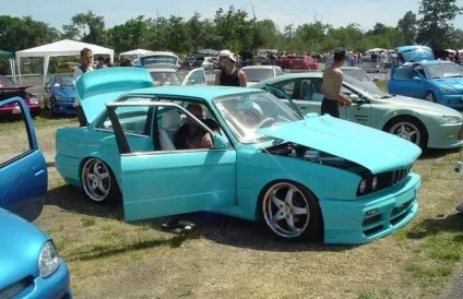 Тюнінг бмв, фото тюнінгу автомобілів bmw e30-e39 (тюнінг) Тюнінг бмв, фото тюнінгу автомобілів bmw e30-e39