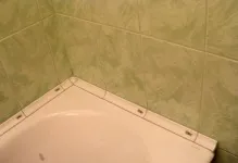 Куточки для плитки металеві декоративні для кахлю, керамічні зовнішні, установка у ванній (металеві) Куточки для плитки металеві декоративні для кахлю, керамічні зовнішні, установка у ванній