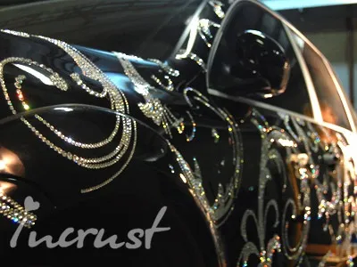 Прикраса автомобілів кристалами swarovski (Сваровськи) купити стрази і кристали Сваровськи (прикраса) Прикраса автомобілів кристалами swarovski (Сваровськи) купити стрази і кристали Сваровськи