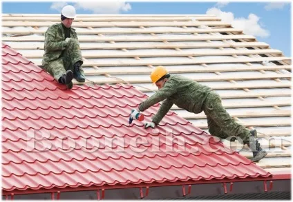 Укладаємо металопрофіль на дах
