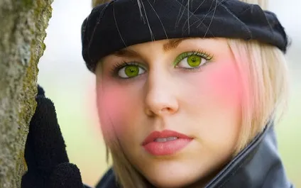 Уроки фотошопа ефектний макіяж для особи (Фільтр & gt; Blur & gt; Gaussian Blur) Уроки фотошопа ефектний макіяж для особи
