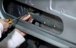 Установка електросклопід'ємників на ниву