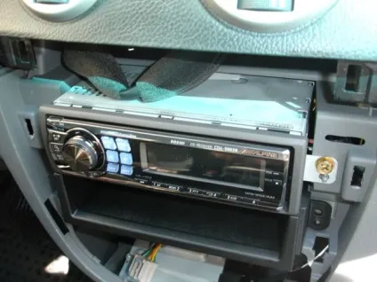 Установка автомагнітоли alpine cda-9883r - мультимедіа - chevrolet lacetti premium mt - каталог