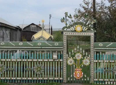 Візерунки на зборах своїми руками, залізні огорожі з профнастилу з малюнками, інструкція, фото і (руками) Візерунки на зборах своїми руками, залізні огорожі з профнастилу з малюнками, інструкція, фото і