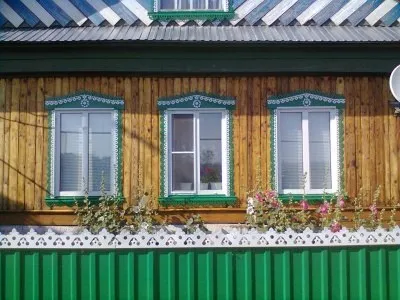 Візерунки на зборах своїми руками, залізні огорожі з профнастилу з малюнками, інструкція, фото і (своїми) Візерунки на зборах своїми руками, залізні огорожі з профнастилу з малюнками, інструкція, фото і
