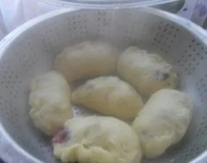 Вареники на пару (в пароварці і мультиварці) рецепти з фото (вареники на пару на кефірі) Вареники на пару (в пароварці і мультиварці) рецепти з фото