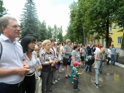В аше урочисто відкрили «алею світу» - новини аши (світ) В аше урочисто відкрили «алею світу» - новини аши