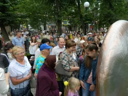 В аше урочисто відкрили «алею світу» - новини аши (аша) В аше урочисто відкрили «алею світу» - новини аши