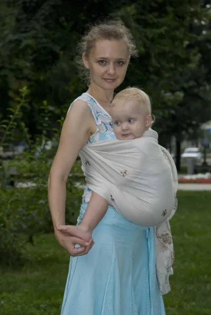 У чому відмінність слінгу від «кенгуру» (слінгу) У чому відмінність слінгу від «кенгуру»