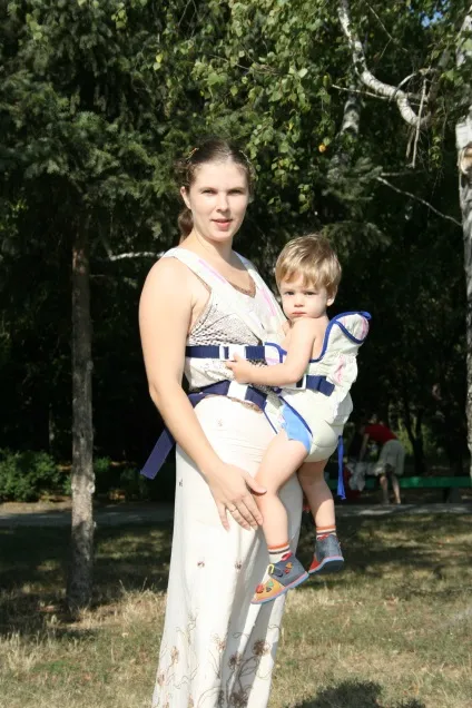 У чому відмінність слінгу від «кенгуру» (відміну) У чому відмінність слінгу від «кенгуру»