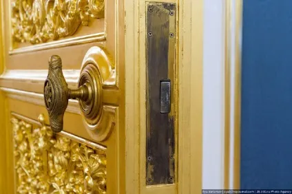 Величні і розкішні зали кремля після євроремонту