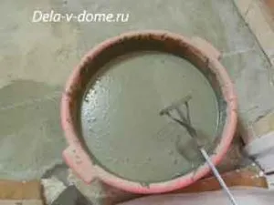 Вирівнювання підлоги у ванній під плитку (вирівнювання підлоги цементно піщаним розчином) Вирівнювання підлоги у ванній під плитку