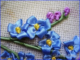 Вишиваємо незабудку стрічками - ярмарок майстрів - ручна робота, handmade (вивчимо петелька корінець) Вишиваємо незабудку стрічками - ярмарок майстрів - ручна робота, handmade