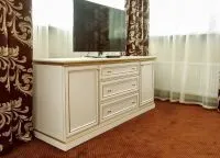 Комоди в вітальню