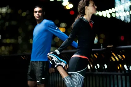 Компресійну білизну nike - тайтси, капрі, шорти, футболки, особливості, ціни, відгуки (білизна) Компресійну білизну nike - тайтси, капрі, шорти, футболки, особливості, ціни, відгуки