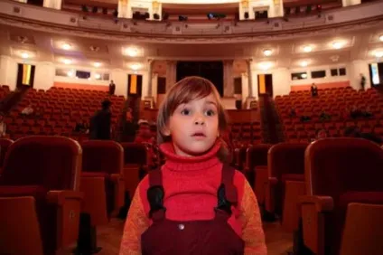 У театр з дитиною як вибрати відповідний спектакль, жіночий журнал (дитиною) У театр з дитиною як вибрати відповідний спектакль, жіночий журнал