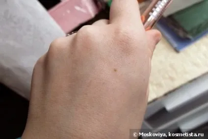 Хайлайтер-консилер lumi magique highlighter у відтінку №1 light від l oreal відгуки - moskoviya (Свотч) Хайлайтер-консилер lumi magique highlighter у відтінку №1 light від l oreal відгуки - moskoviya