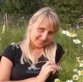 Навіщо кішки муркочуть