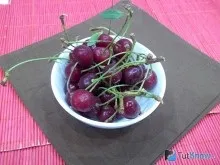 заморожена вишня