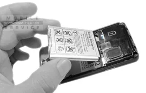 Заміна сенсора на телефоні sony-ericsson g700 (g700) Заміна сенсора на телефоні sony-ericsson g700